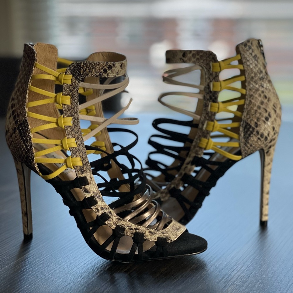 Steve Madden Sleik Sandals 8M